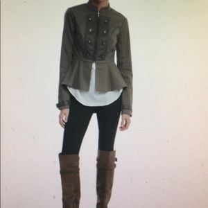 🎊🎊🎊🎊Disney Peter Pan Pirate Captain Jacket